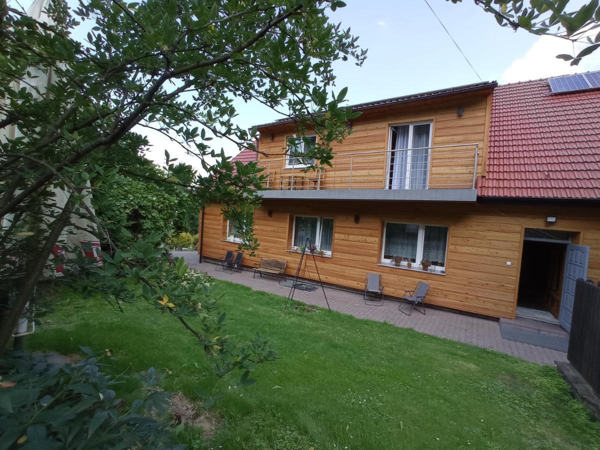 Noclegi Lesniczowka W Lanckoronie Lanckorona Kültér fotó